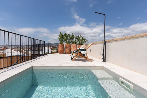 Breathtaking newly-built penthouse with private pool and 360 degree panoramic views over Palma